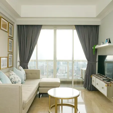 Luxurious 2Br With Private Lift At Menteng Park Apartment By Travelio
